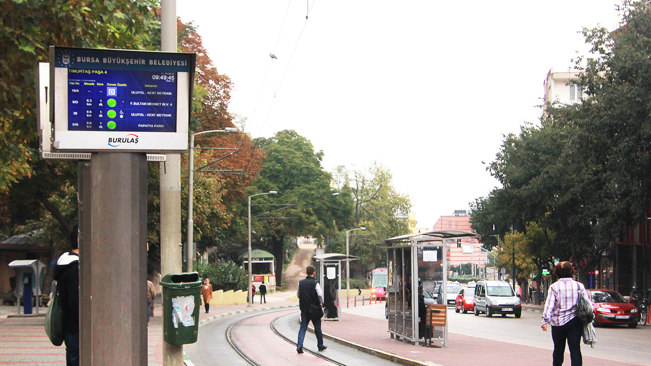 Bursa Metropolitan Municipality Smart Bus Stop Displays Project